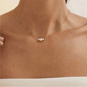 New! Gold Minimalist Pearl Necklace (1037) NWOT